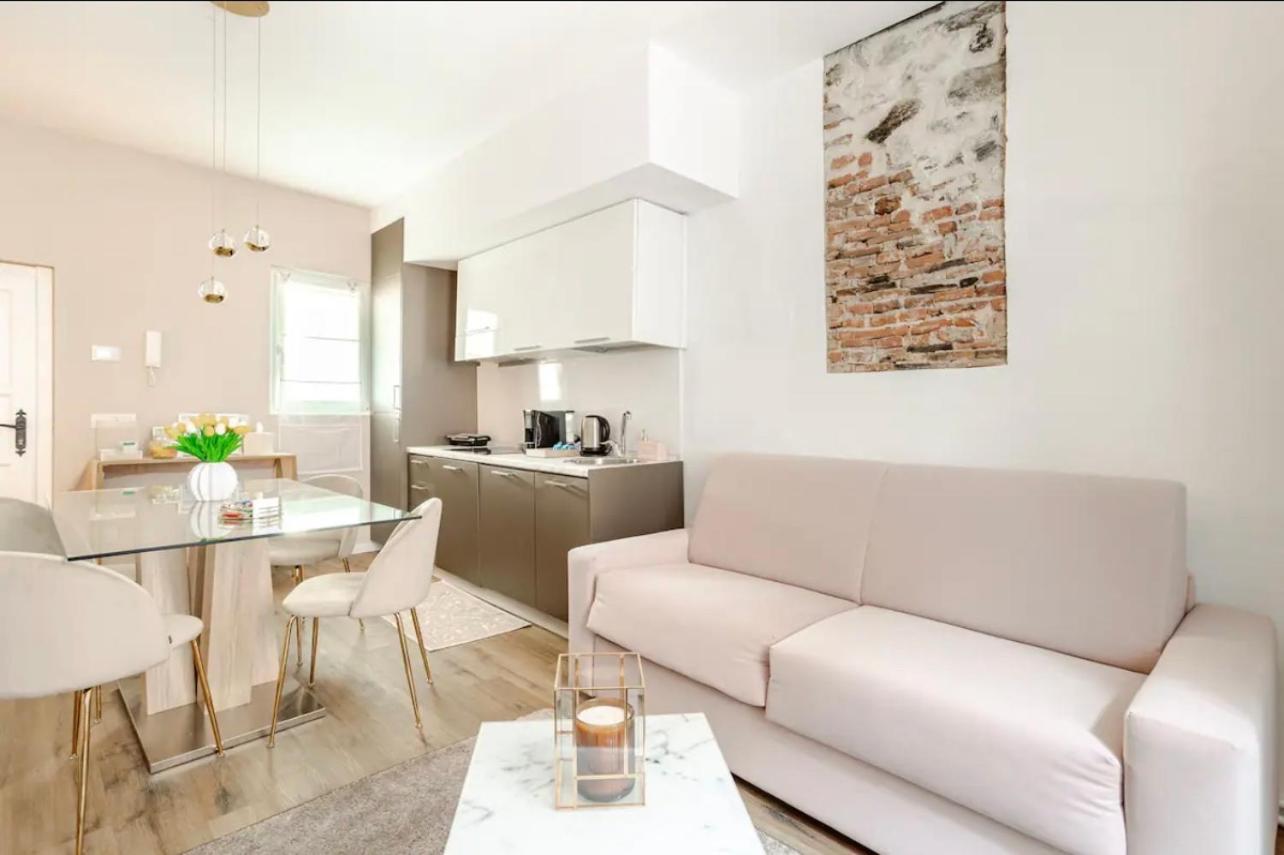 Residenza San Rocco "Suite Sul Lago" أورتا سان جوليو المظهر الخارجي الصورة